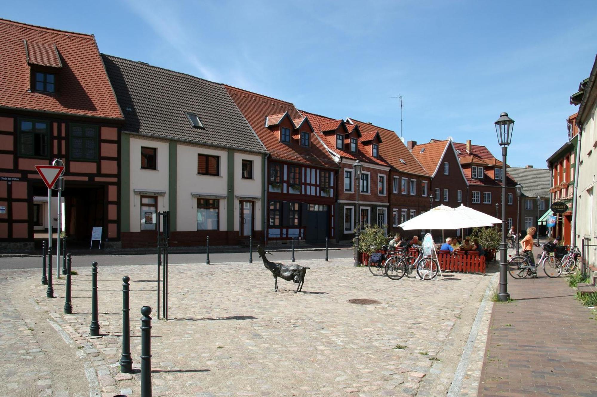 Apartament Am Hafen1 Röbel Zewnętrze zdjęcie